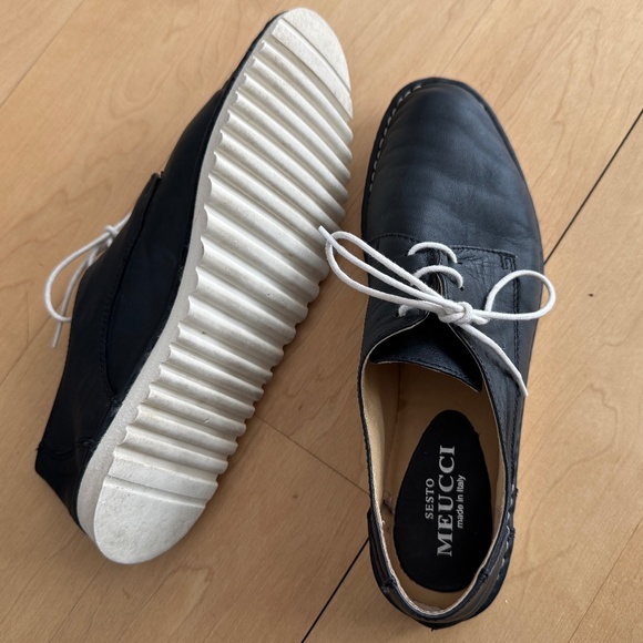 Sesto Meucci Shoes - SESTO MEUCCI  leather shoe . sz 8M . made in italy . color "blue antigua"